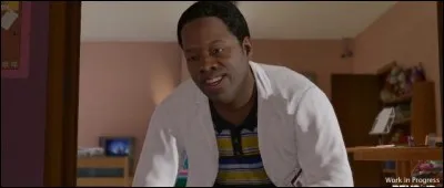 Comment s'appelle un chercheur paranormal du gouvernement ?