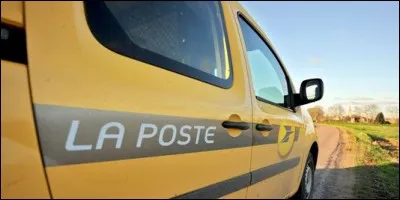 Lequel de ces logos n'a jamais représenté l'oiseau-flèche de la poste française ?