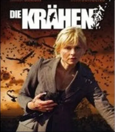 Alexandra ressent une peur noire. Elle est la seule à percevoir une catastrophe : des corbeaux, très agressifs, sont devenus carnivores.