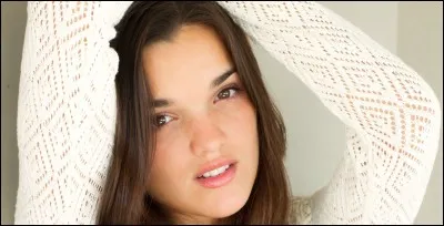 Dans quelle série Malena (Delfi) a-t-elle été figurante ?