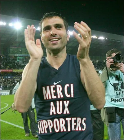 Quel est le surnom de Pedro Miguel Pauleta ?