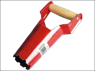 Le plantoir à bulbe est utilisé pour :