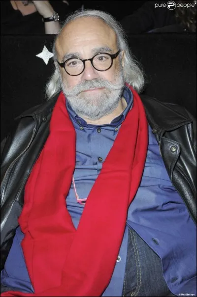 Dans "Quand je t'aime" que pense-t-il &ecirc;tre ?