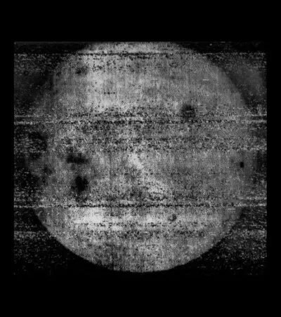La sonde soviétique Luna-3 survole la lune et envoie les premières images de sa face cachée. A quelle date ?