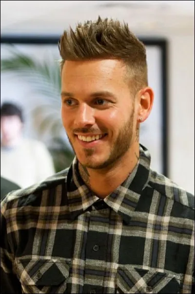 Quelle année est sorti son premier album solo ?