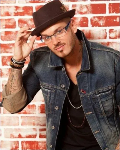 Dans quel album se trouve la chanson "Comme un soldat" ?