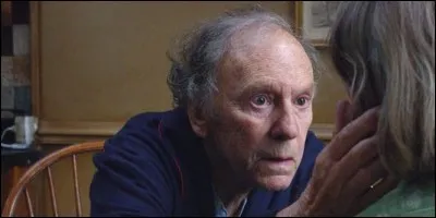 Quel âge a-t-il approximativement ?