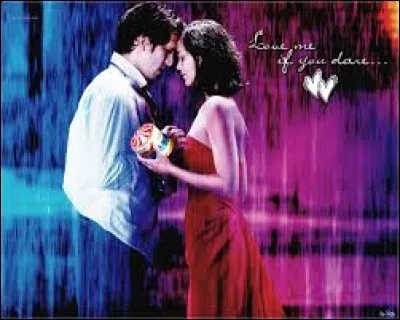 Depuis leur enfance, à quel jeu les deux jeunes personnages s'adonnent-ils ?