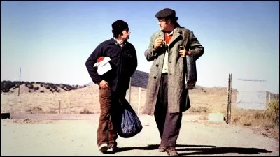 Contrarie le vol des oiseaux.