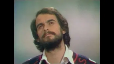 " Ça vit d'air pur et d'eau fraîche, un oiseau D'un peu de chasse et de pêche, un oiseau Mais jamais rien ne l'empêche, l'oiseau, d'aller plus haut..." Quel est le titre de cette chanson de Michel Fugain ?