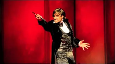 En 2008-2014, il a joué dans...