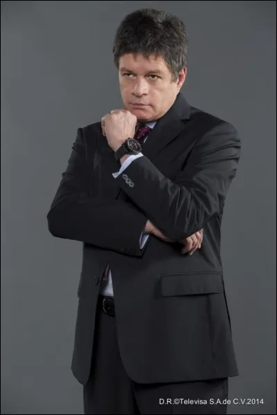 Comment s'appelle Alejandro Camacho ?