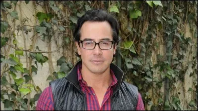 Comment s'appelle Jorge Gallegos ?