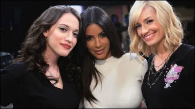 Kim Kardashian a joué dans un épisode de "2 Broke Girls", la célèbre série américaine. Quel rôle joue-t-elle ?