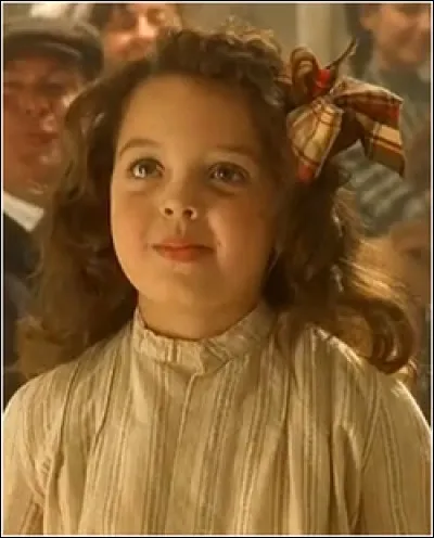 Trouvez le nom de cette petite fille voyageant en troisième classe avec son père et sa mère ?