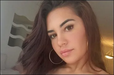 Quelle est cette personne ?