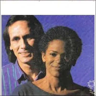 En 1987, avec quelle chanteuse Philippe Lavil partage-t-il un duo sur la chanson "Kolé séré" ?