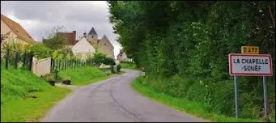Commune Ornaise, dans la région naturelle du Perche, La Chapelle-Souëf se trouve dans l'ancienne région ...