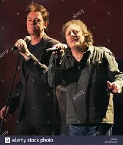 En 1991, avec quel chanteur Zucchero partage-t-il un duo sur la chanson "Senza Una Donna" ?