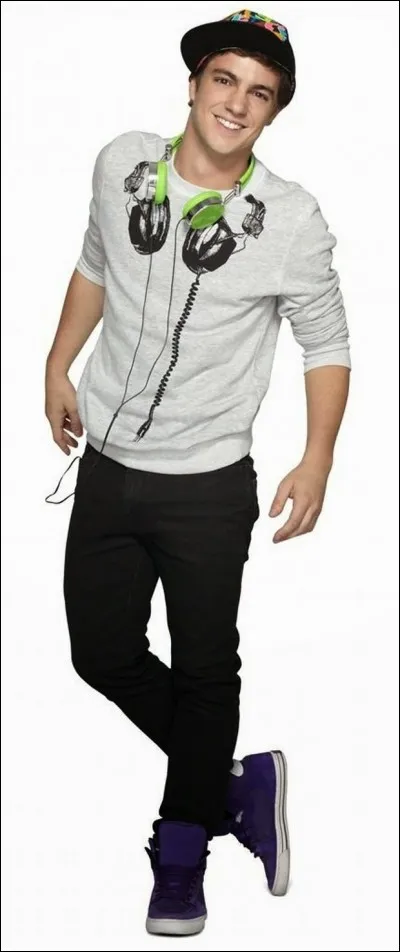 Comment s'appelle le petit ami de Nata ?