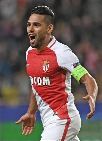 Qui est ce joueur surnommé "El Tigre" ?