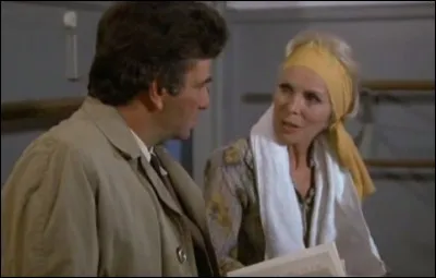 Comment la femme oubliée tue-t-elle son mari dans "La Femme oubliée" ?