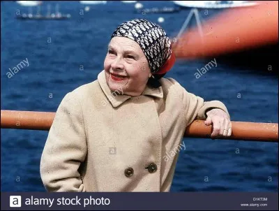 Comment Abigail Mitchell tue-t-elle son neveu dans "Le Mystère de la chambre forte" ?