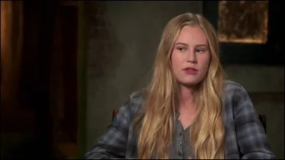 Comment se nomme cette fille ?