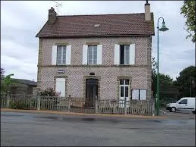 Village de l'ancienne région Auvergne, Saint-Sornin se situe dans le département ...