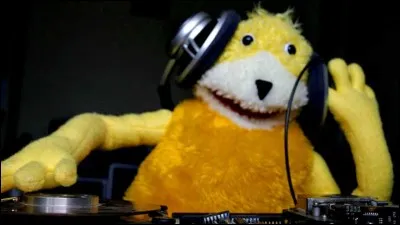 Flat Eric est la mascotte de quel DJ ?