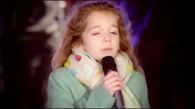 Quel est le prénom de son professeur de chant ?