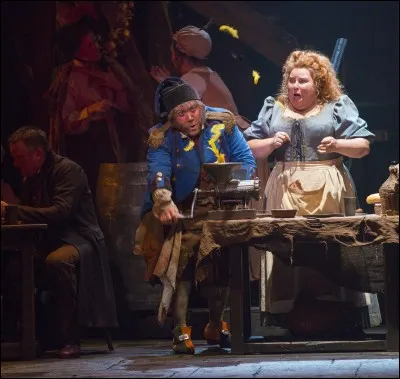 Ces monstres que sont les...