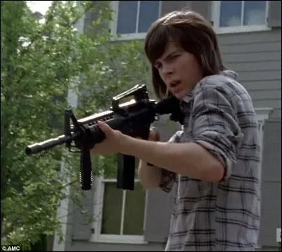 Quel âge a le fils du héros ?