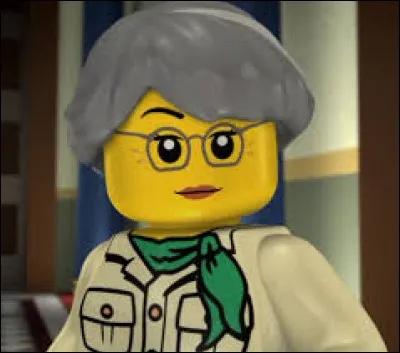 Comment la maman de Lloyd s'appelle-t-elle ?