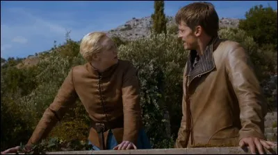 Comment s'appelle la personne pour qui Jaime Lannister éprouve une certaine attirance (saison 4) ?