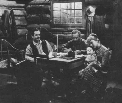 Il joue dans divers feuilletons radiophoniques tels ''Rue Principale'', ''Vie de famille'' et ''Un homme et son pch''.