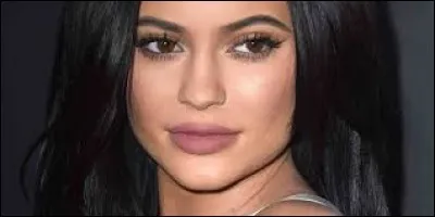 Comment s'appelle sa sœur ?