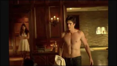 Dans quel épisode Elena avoue-t-elle ses sentiments à Damon ?