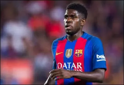 Comment s'appelle ce footballeur ?