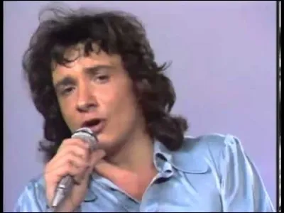 Il est masqué par Verdi et on y va sans carnet.