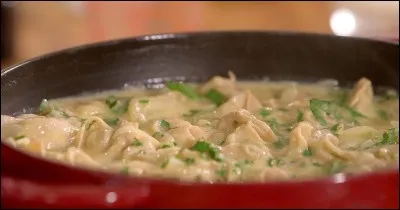 Pend sous le bec des dindons et on la ramène si on survient à l'improviste.