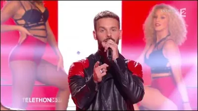 Avec quel grand rappeur français est-il apparu en duo dans son album "RED" ?