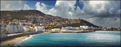 Que veut dire أنا أحب الجزائر ou « 'ana 'uhibb aljazayir » ?