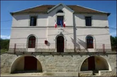Village Doubien, Crozey-le-Petit se situe dans l'ancienne région ...