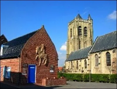 Lors de l'élection de Miss Nord-Pas-de-Calais, Iris Mittenaere représentait alors la région :