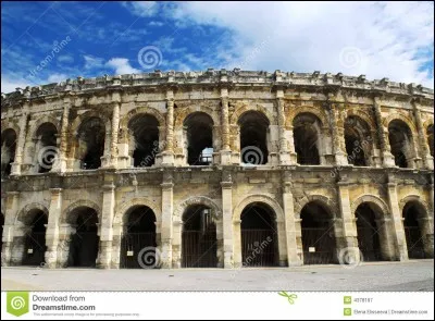 Il est venu aux arènes de Nîmes en 2016 mais quand ?