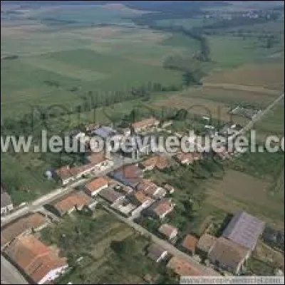 Village Meurthe-et-Mosellan, Minorville se situe dans l'ancienne région ...