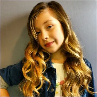 Comment cette fille s'appelle-t-elle ?