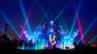 Quel jour au mois de mars y aura-t-il un nouveau spectacle à "Disneyland" ?