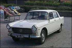En quelle anne est sortie la Peugeot 404 ?